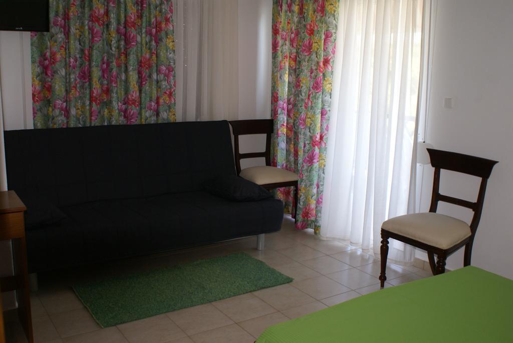 Studios Costa Porto Koufo Habitación foto
